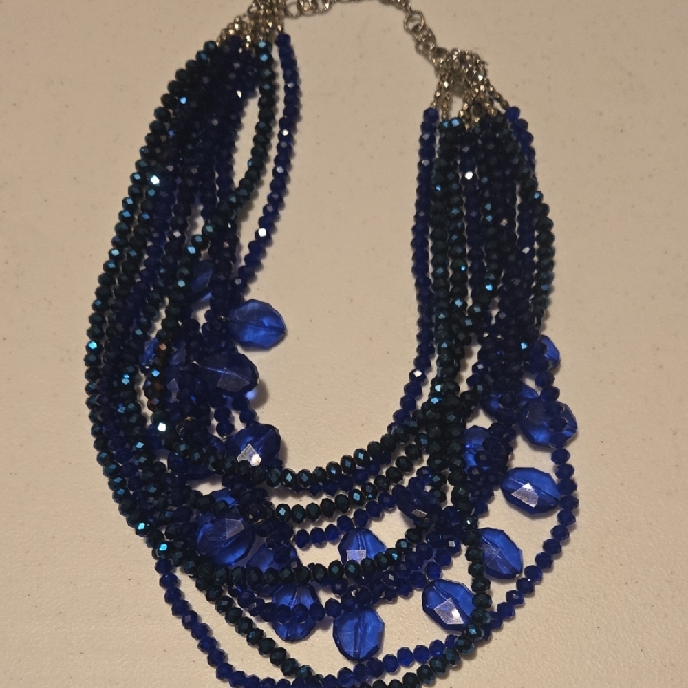 Elegant Blue Beaded Necklace